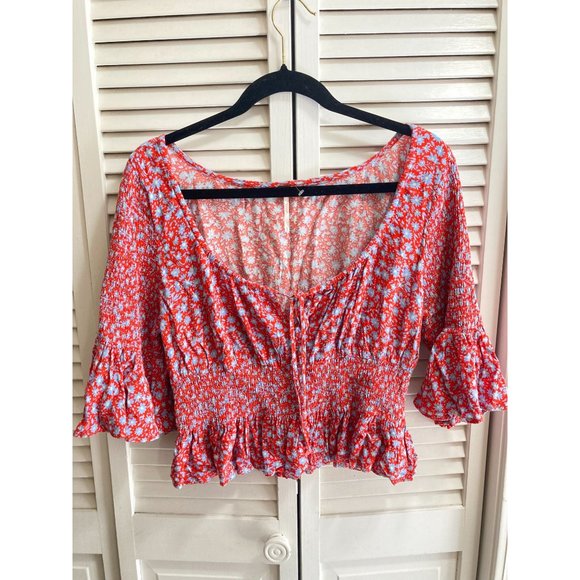 Free People Smocked Waist Sleeves Crop Red Floral Top Ruffle Fairy Grunge Size L - Picture 1 of 6